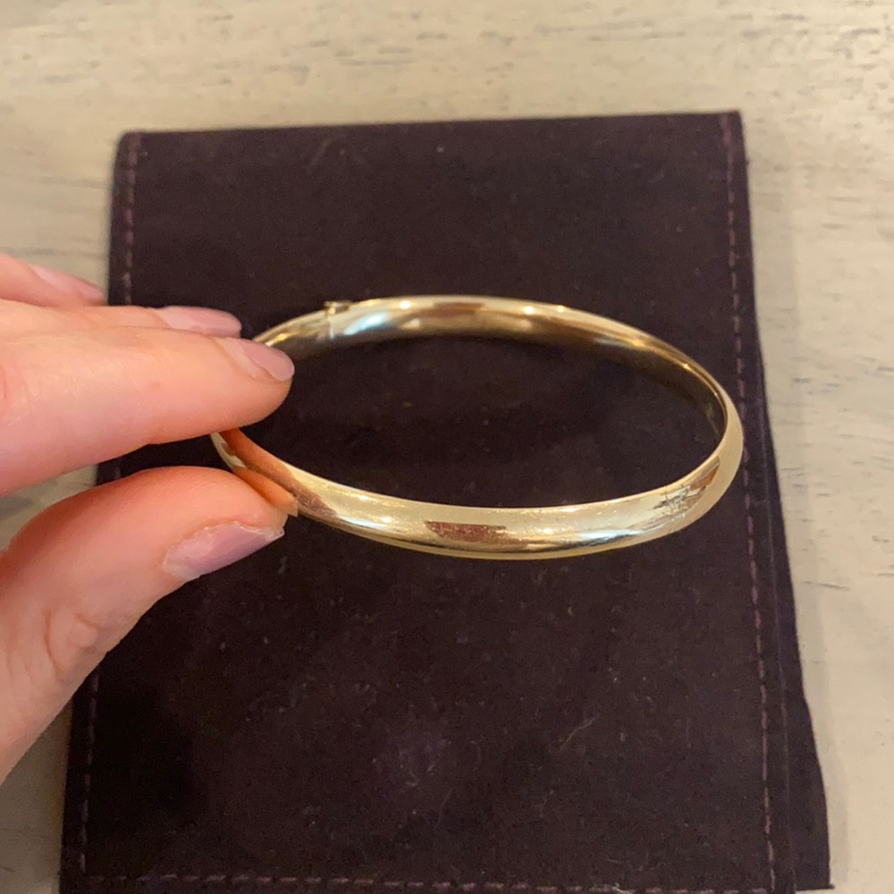 14k Gold Bangle